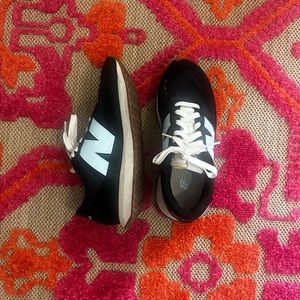 COPY - New balance 237’s size 8.5